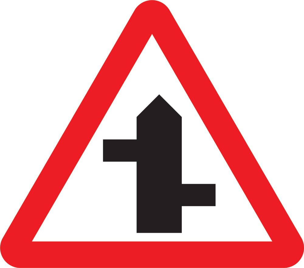 Signage: Junction Left and Right (WARN0028)